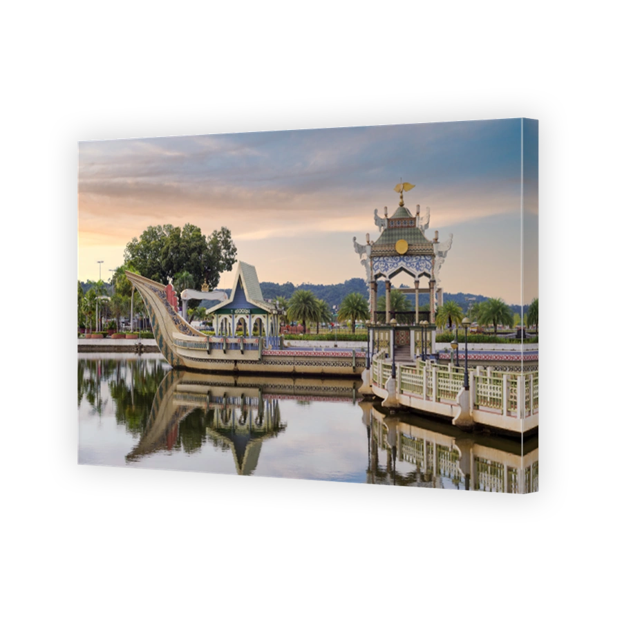 Mahligai Royal Barge and Pavilion, Sultan Omar Ali Saifuddien Mosque, Bandar Seri Begawan, Brunei