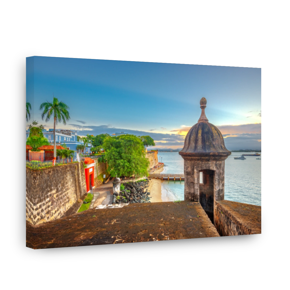 San Juan, Puerto Rico Caribbean Coast Along Paseo de la Princesa