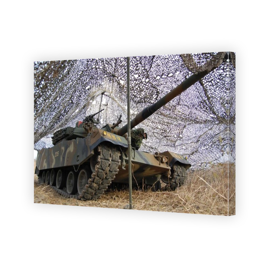 Mock aggressors from Republic of Korea Marine Corps prepare their tank.