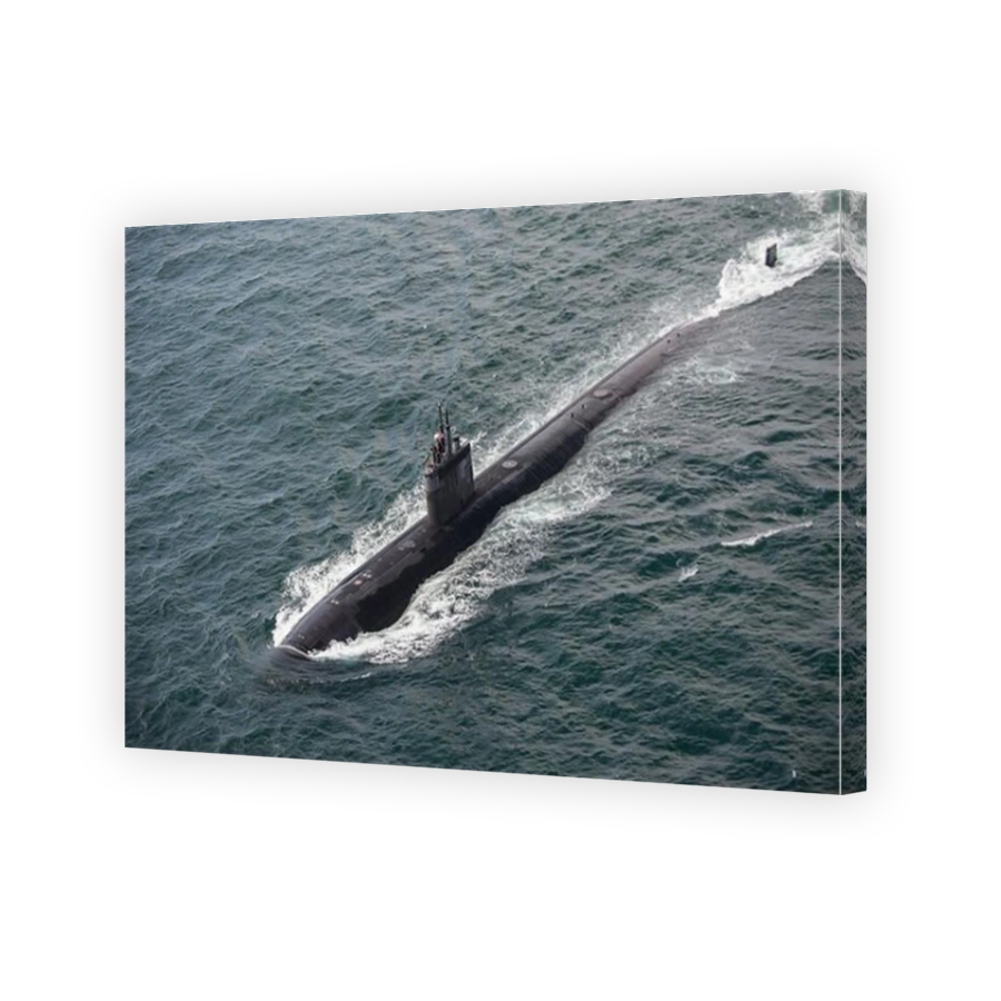 The Los Angeles-class fast attack submarine USS Pasadena.